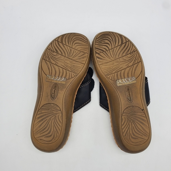 Clarks Shoes Womens 8M Brynn Style  Comfort Insole Leather Thong Sandals - Picture 4 of 9